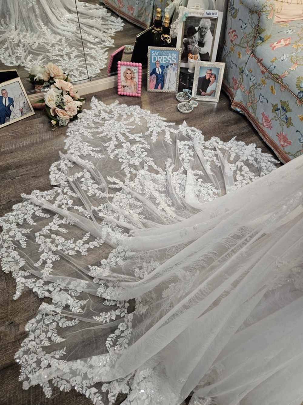 Maggie Sottero NWT NEVER WORN!!Benjie Royale Mermaid Dress - Picture 7 of 7